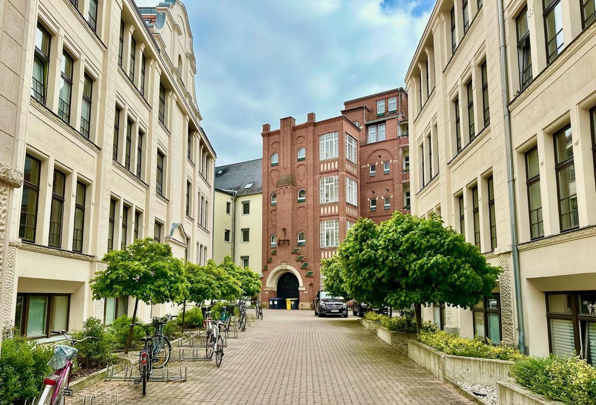 Meos 3 -Zentrum-Hofblick-Gym-Netflix Leipzig Exterior photo